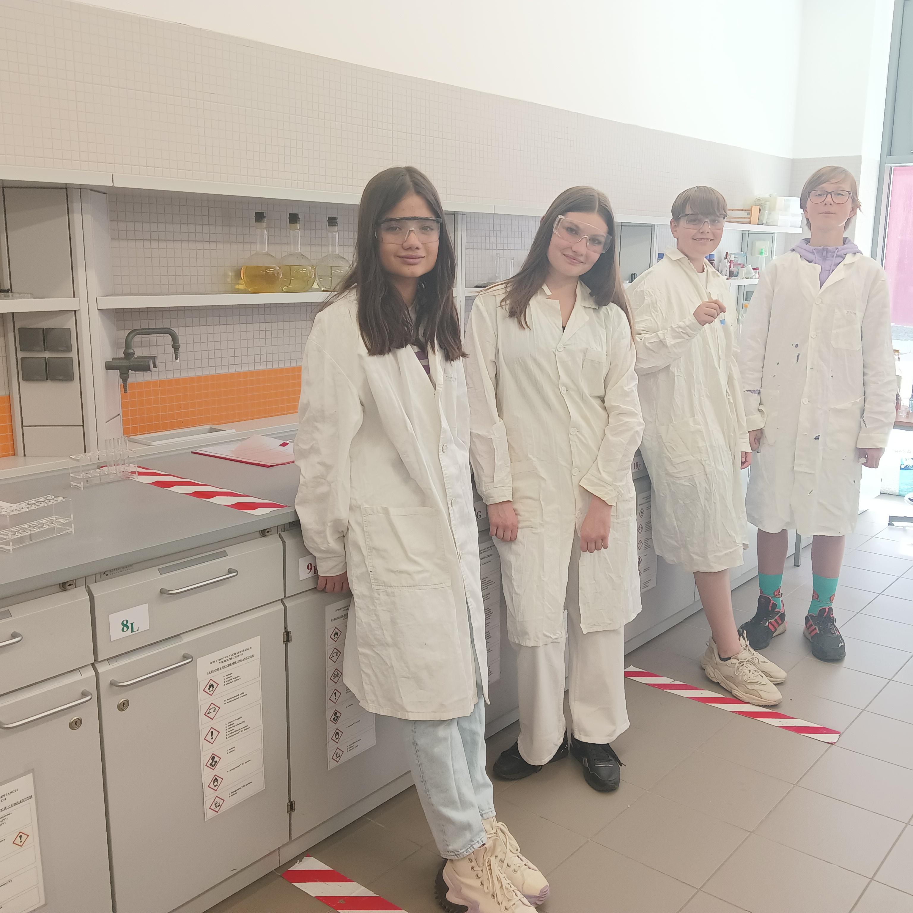 zajęcia laboratoryjne UAM_2